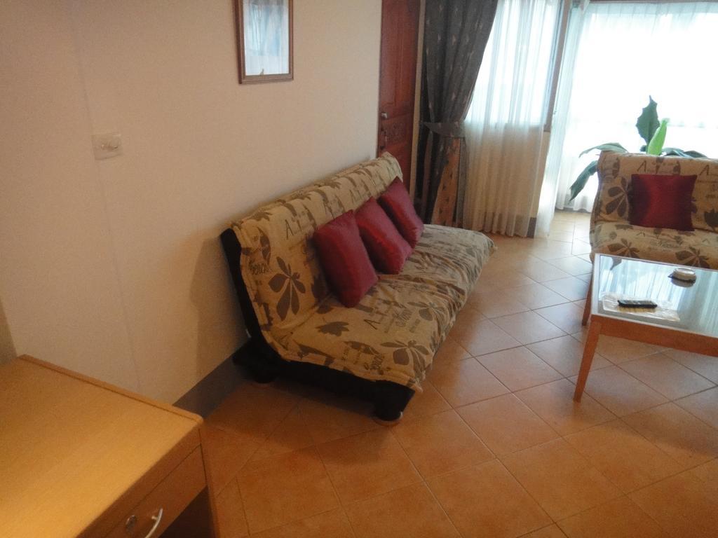 Aquarius Gay Guesthouse & Sauna Patong Zimmer foto